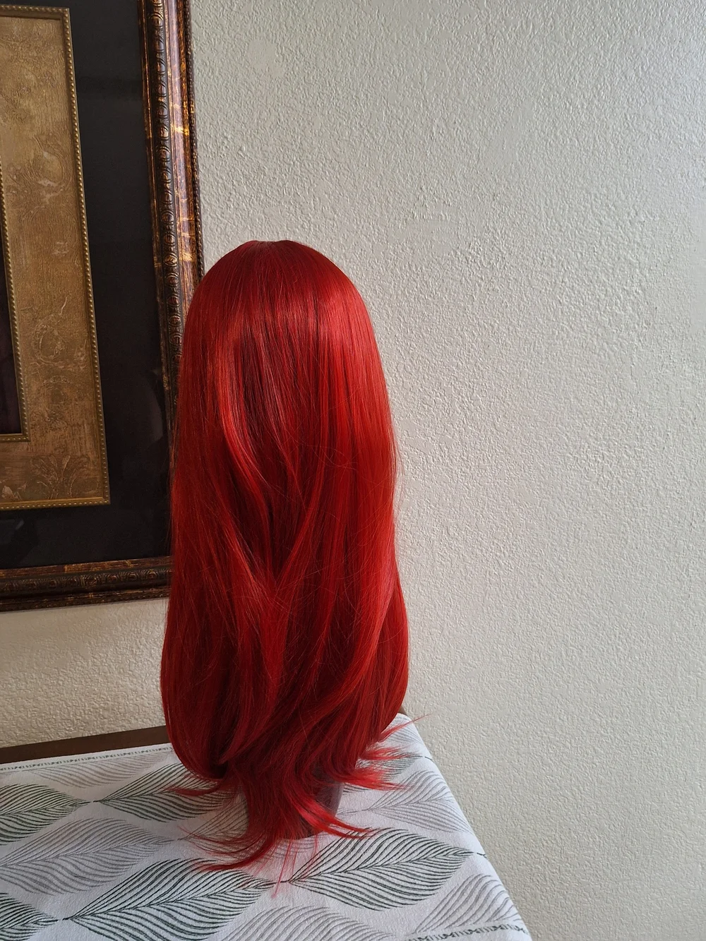 Long Red Synthetic Women's Fashion Wig - Vibrant Red